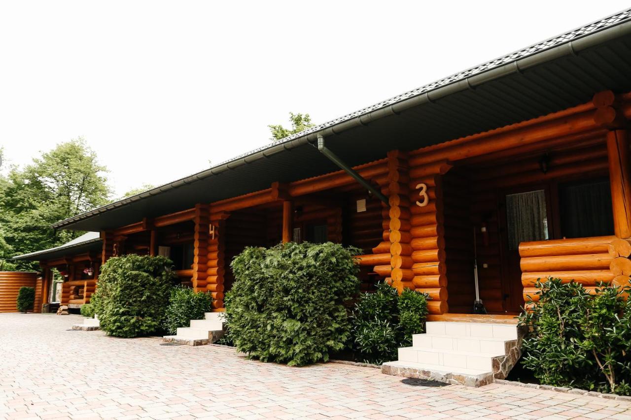 Chudodievo In Chynadievo Mini-Hotel Chynadiyovo ภายนอก รูปภาพ