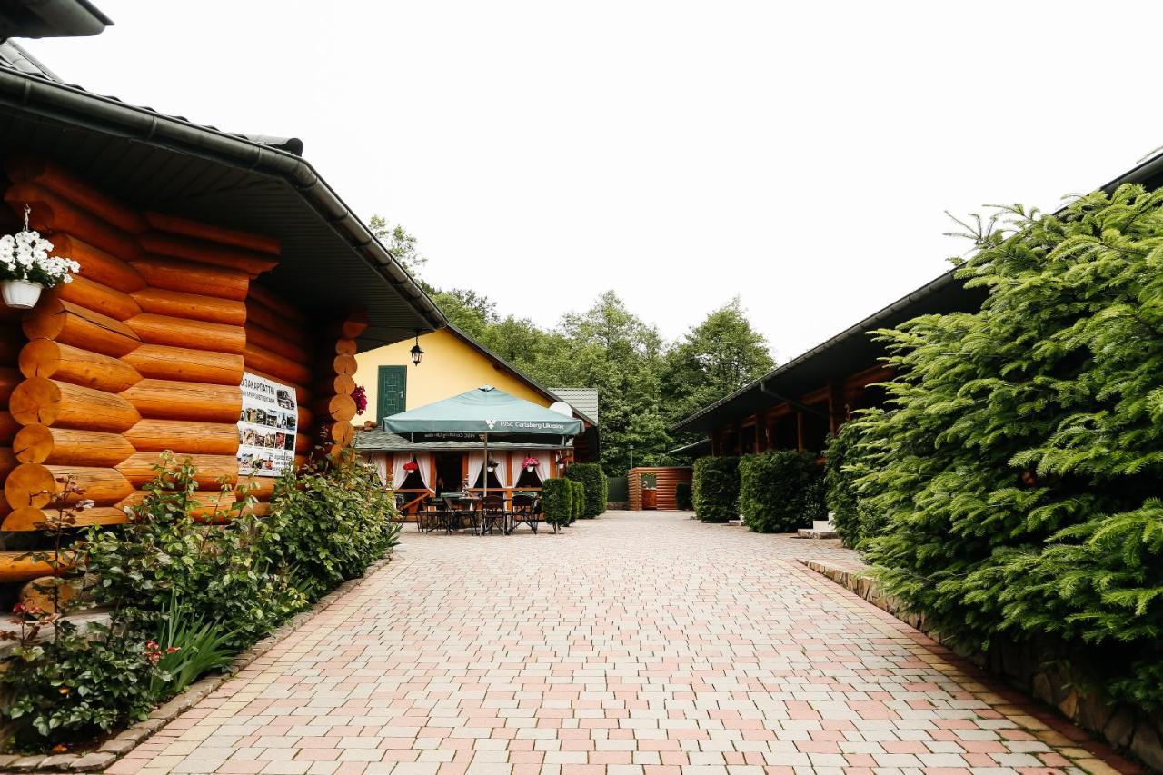 Chudodievo In Chynadievo Mini-Hotel Chynadiyovo ภายนอก รูปภาพ