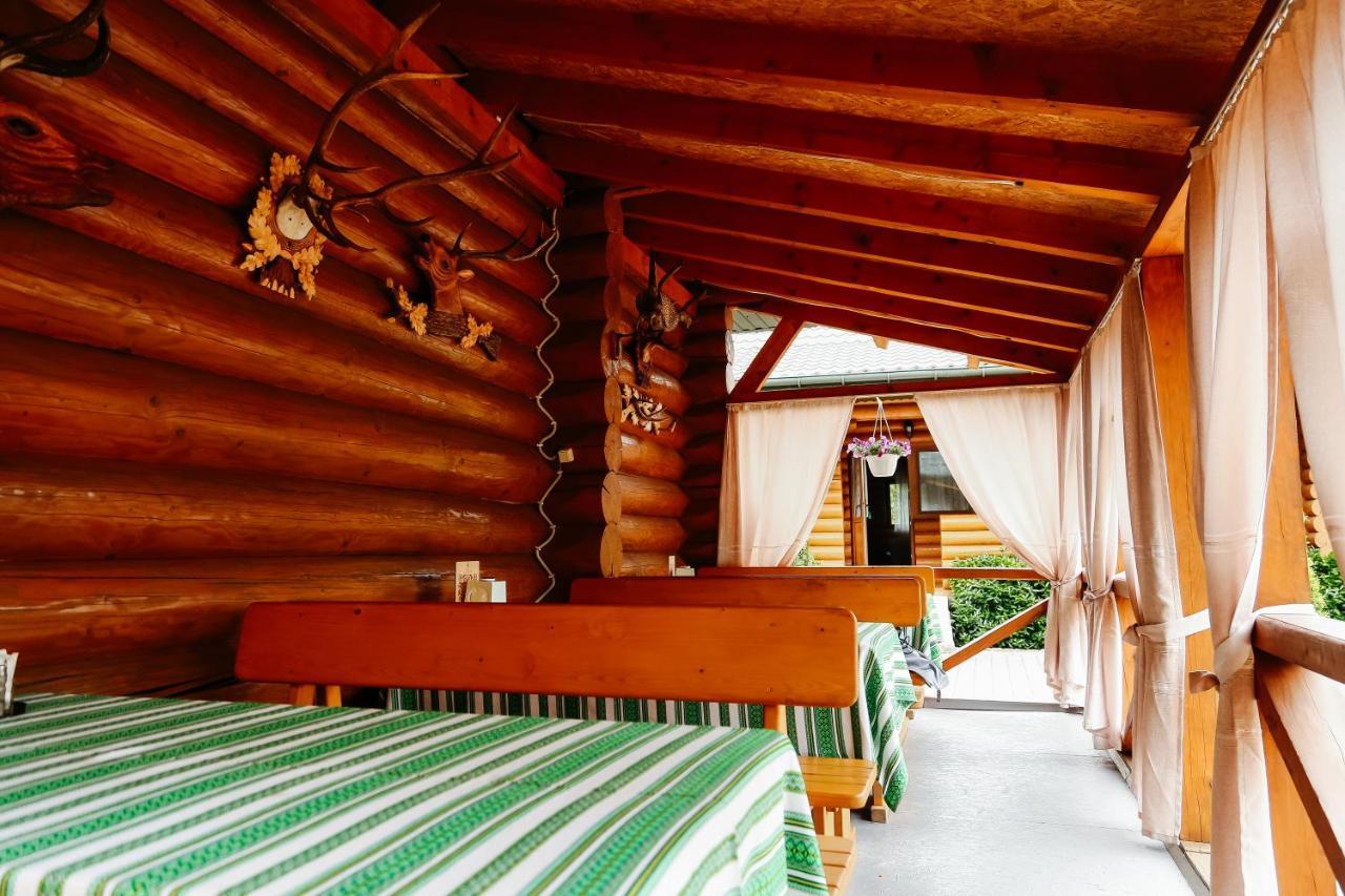 Chudodievo In Chynadievo Mini-Hotel Chynadiyovo ภายนอก รูปภาพ